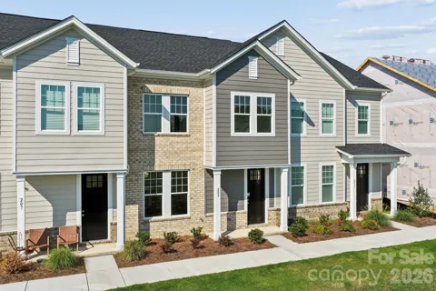 213 Vanguard Lane #19