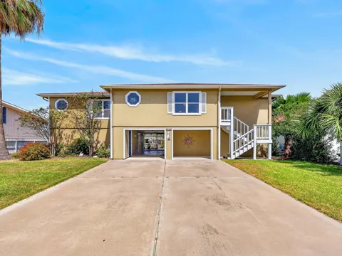 13 Pelican Drive