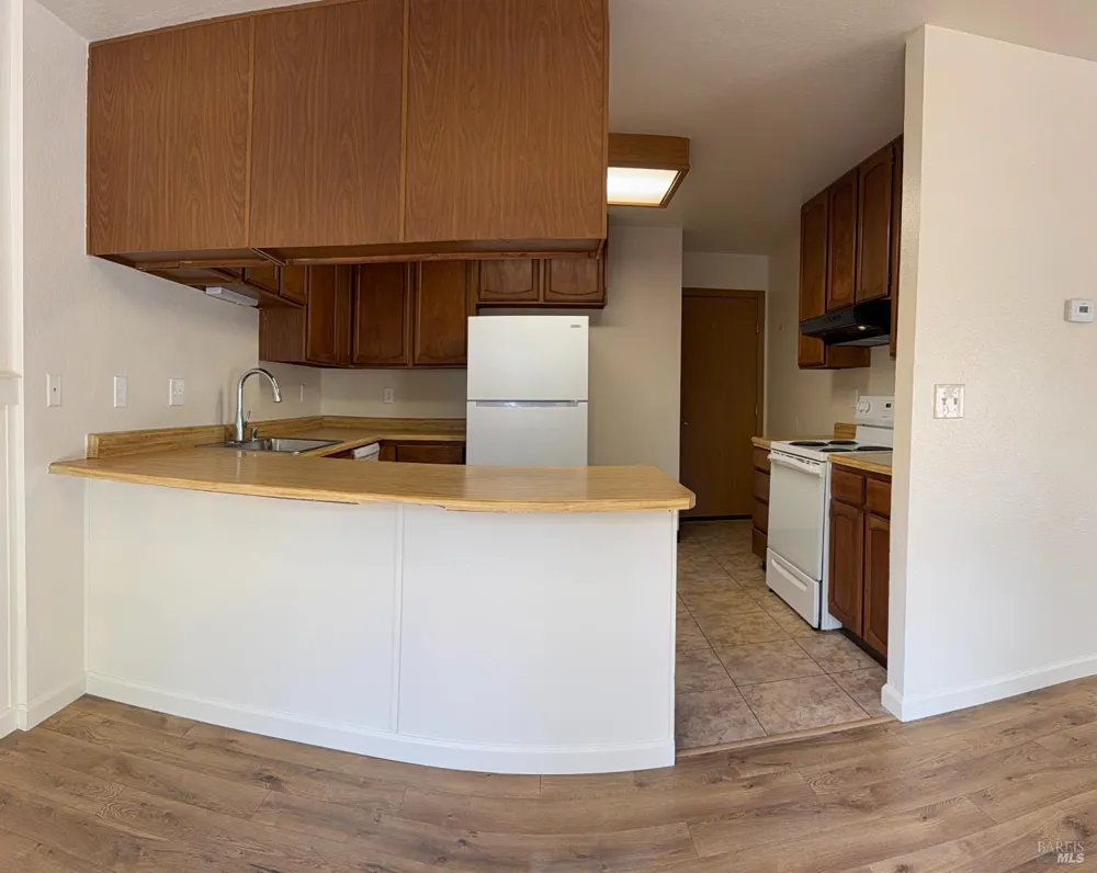 88 Francis Circle Rohnert Park, CA 94928