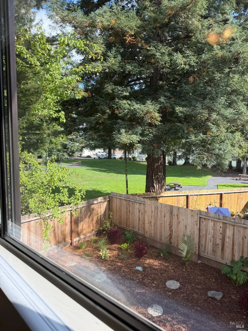 88 Francis Circle Rohnert Park, CA 94928
