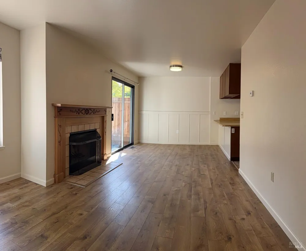 88 Francis Circle Rohnert Park, CA 94928