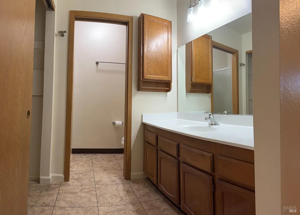 88 Francis Circle Rohnert Park, CA 94928