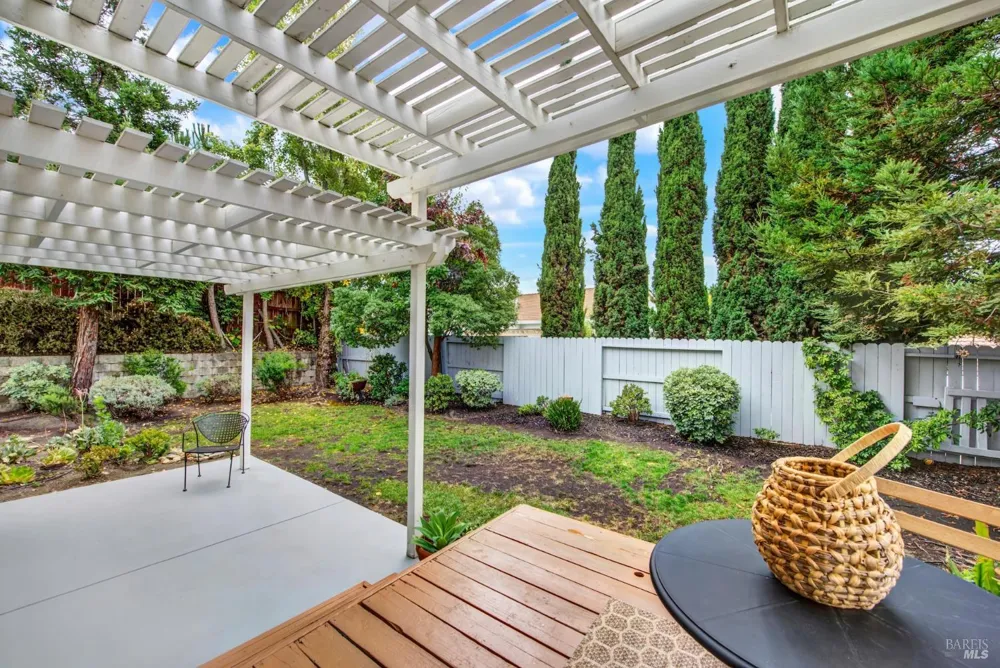 5827 Cabernet Drive Vallejo, CA 94591