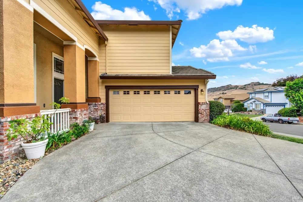 5827 Cabernet Drive Vallejo, CA 94591