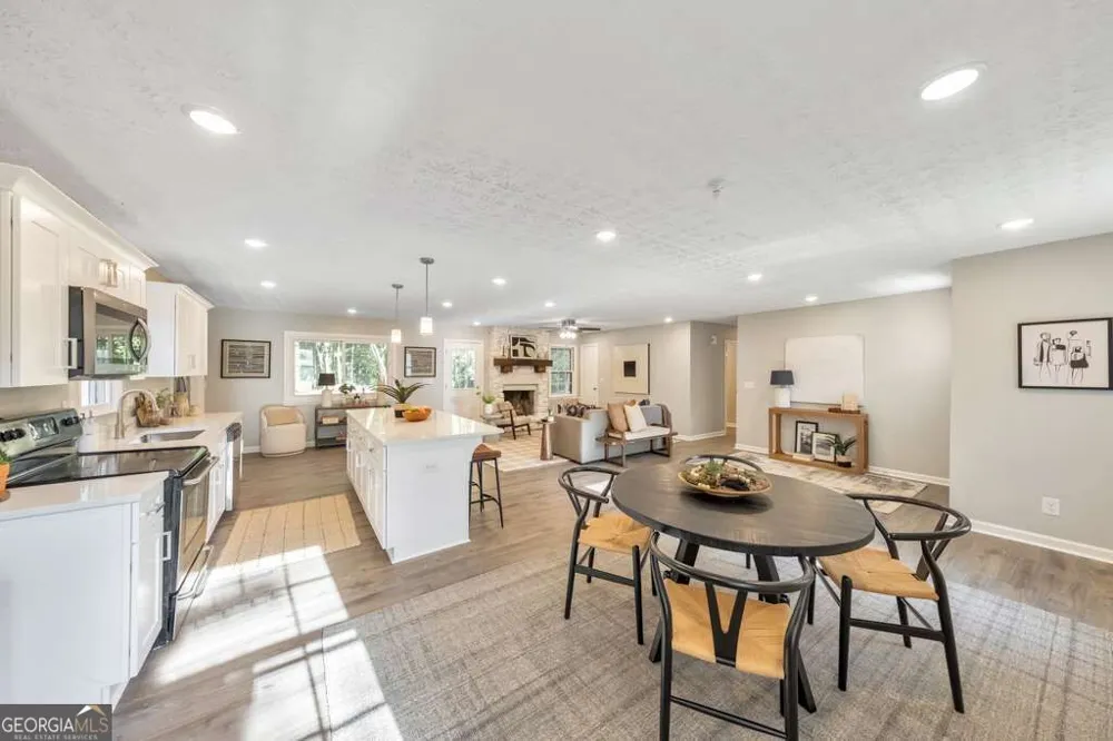 2501 Sandy CT Marietta, GA 30066