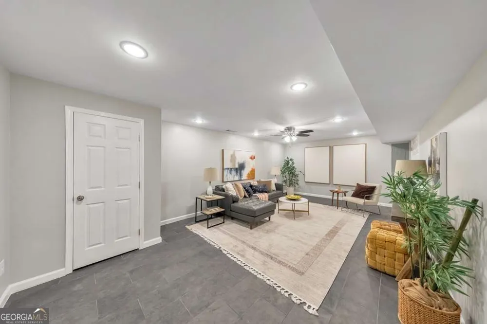 2501 Sandy CT Marietta, GA 30066