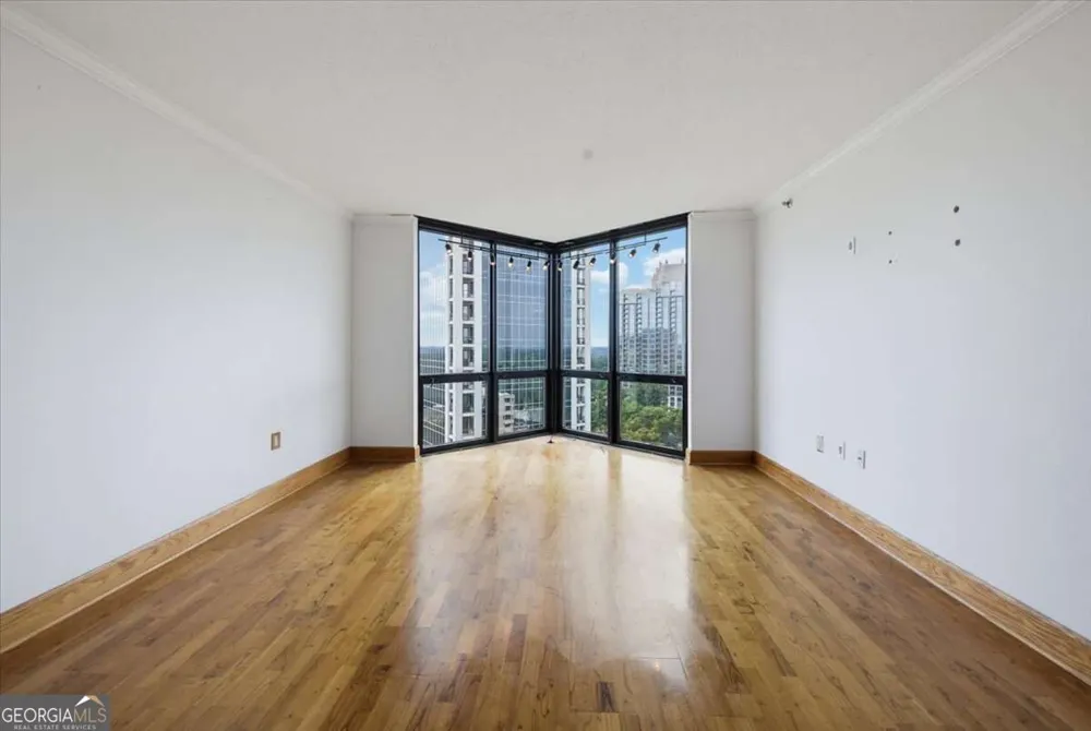 2870 Pharr Court South NW Atlanta, GA 30305