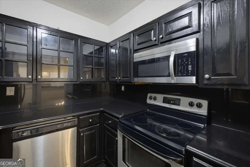 2870 Pharr Court South NW Atlanta, GA 30305