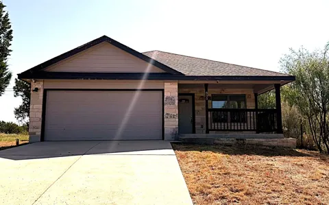 655 Oak Lane