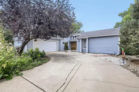 2408 Eastridge Court