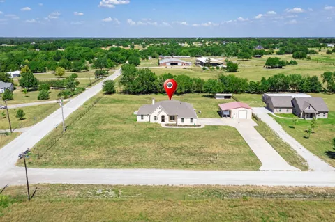 10133 Private Road 5393