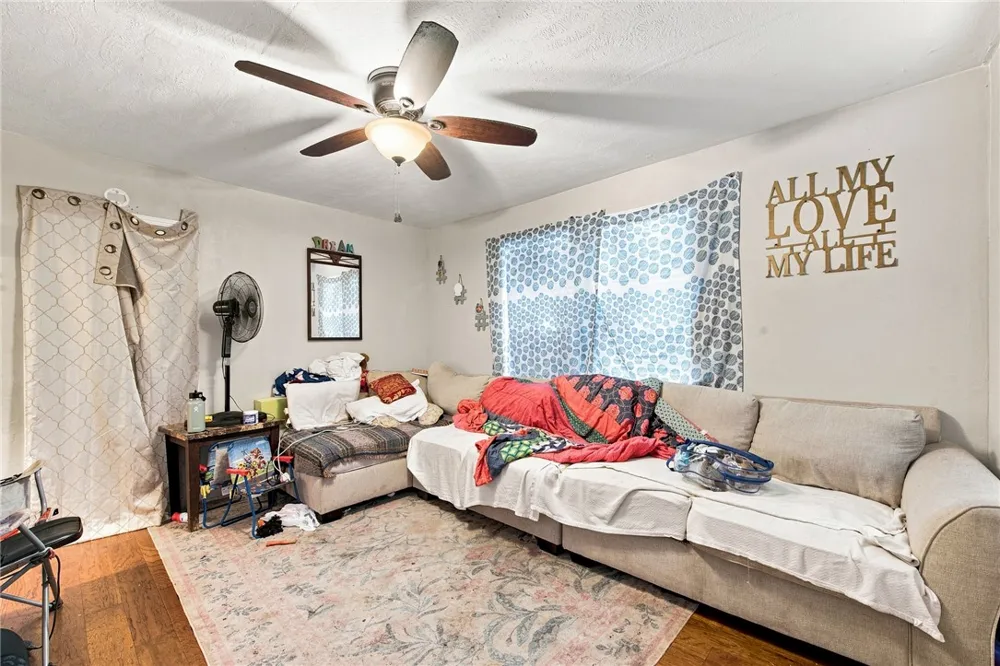 709 E Martin Luther King Jr Street Bryan, TX 77803