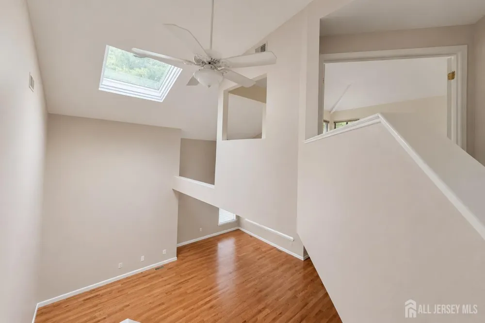 614 Sayre Drive Plainsboro, NJ 08540