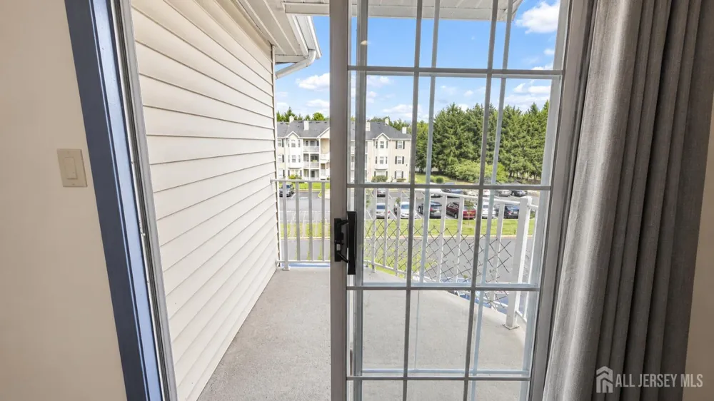 29 pembrook Avenue North Brunswick, NJ 08902