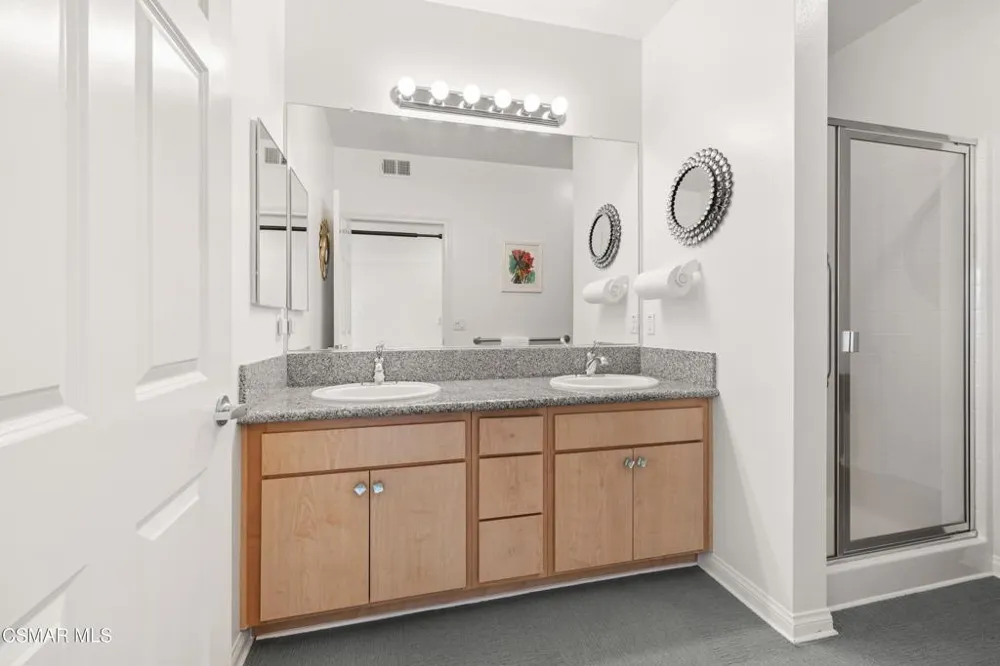 493 Country Club Drive #228 Simi Valley, CA 93065