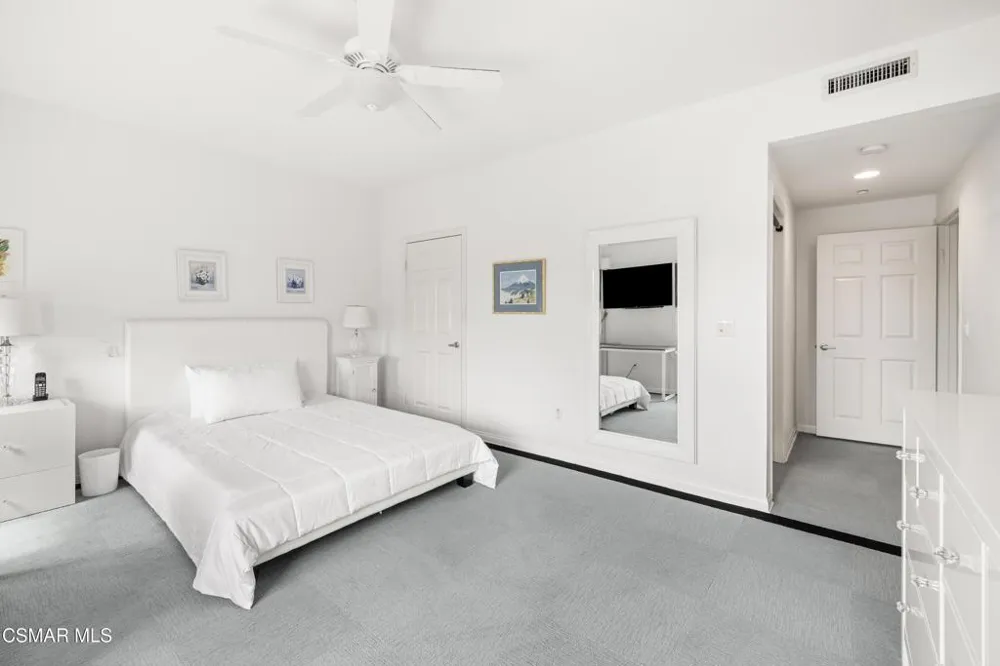 493 Country Club Drive #228 Simi Valley, CA 93065