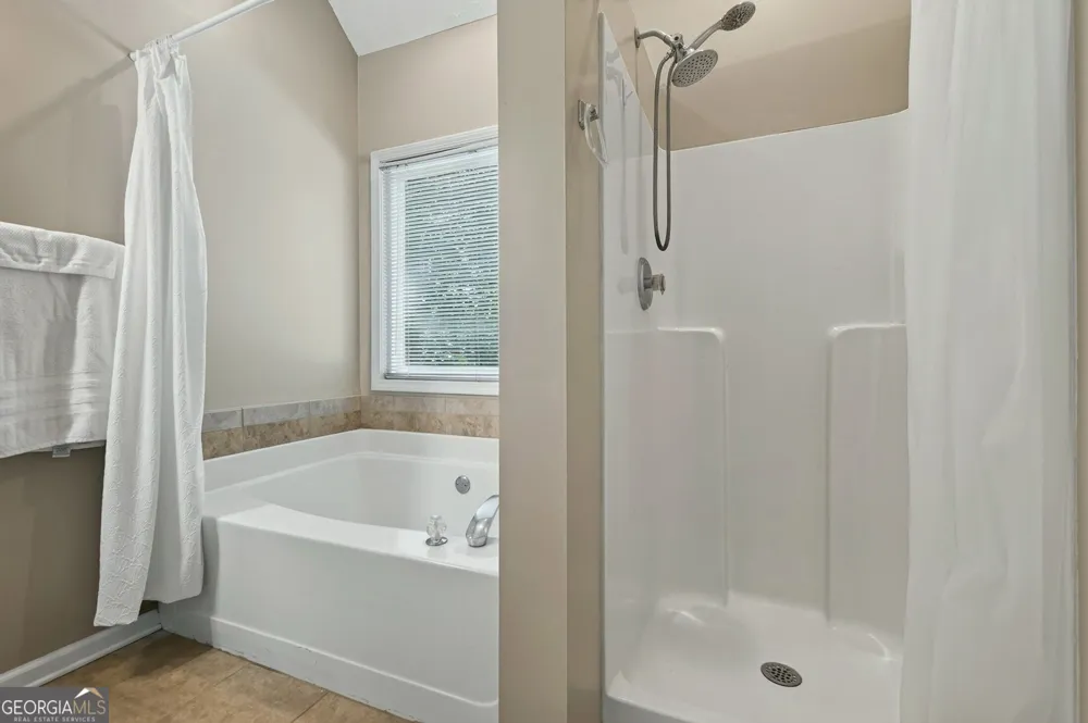 210 Kim TRL Stockbridge, GA 30281
