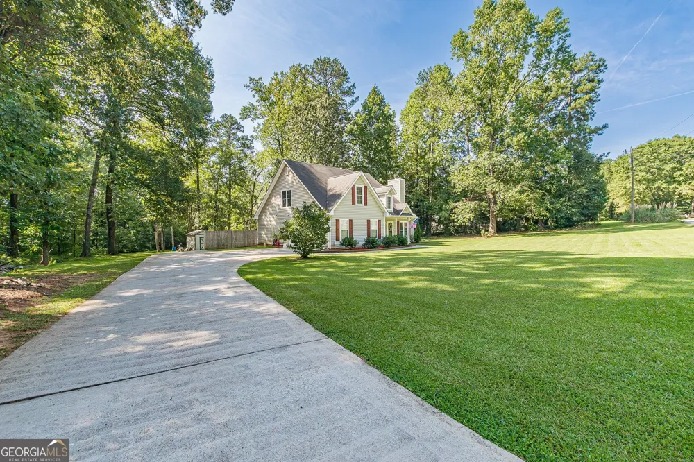 210 Kim TRL Stockbridge, GA 30281