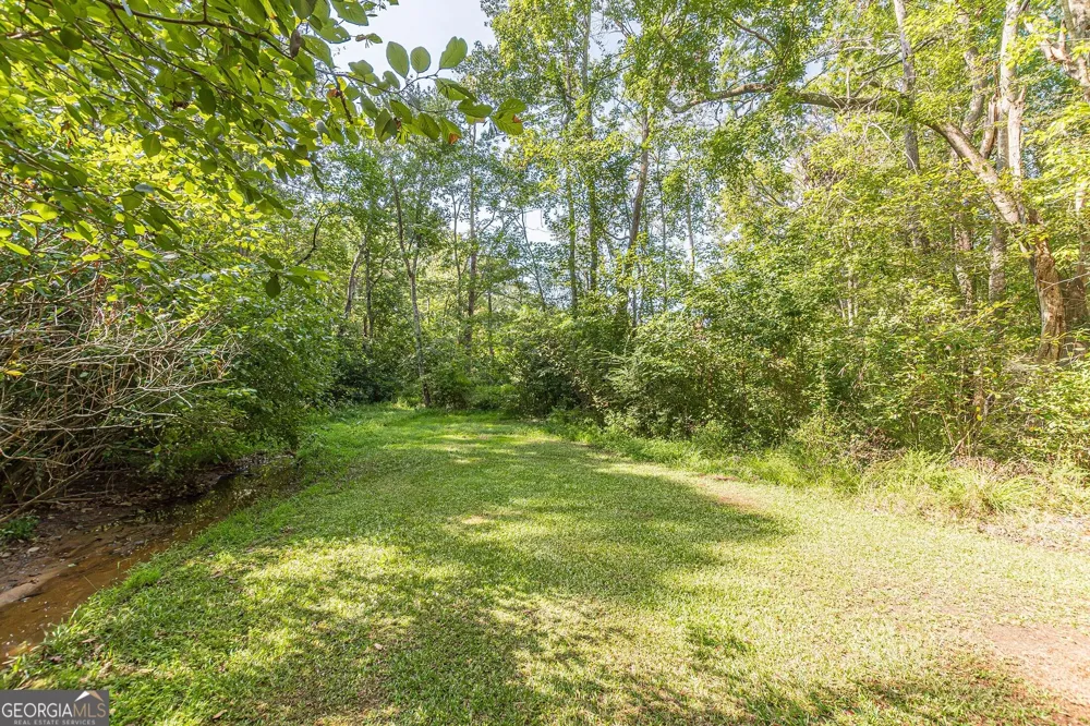 210 Kim TRL Stockbridge, GA 30281