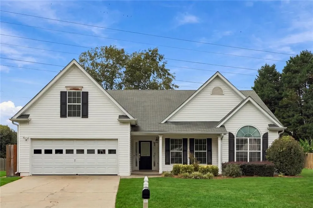 3338 Woodtree Lane Buford, GA 30519
