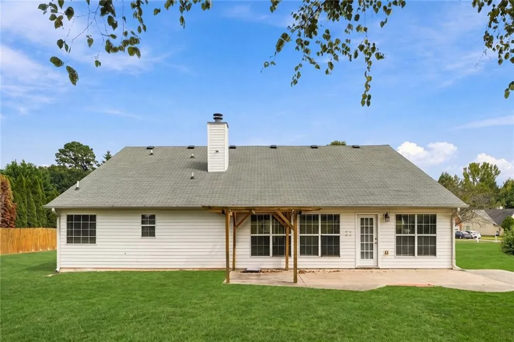 3338 Woodtree Lane Buford, GA 30519