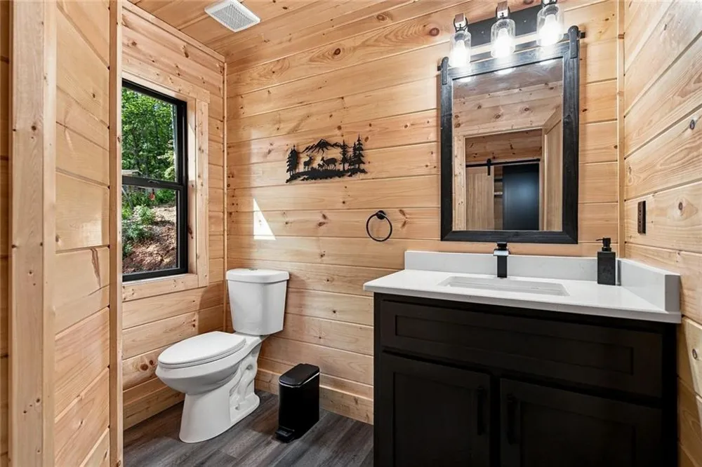 970 Mountain Oak Road Ellijay, GA 30536