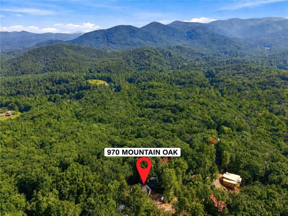 970 Mountain Oak Road Ellijay, GA 30536
