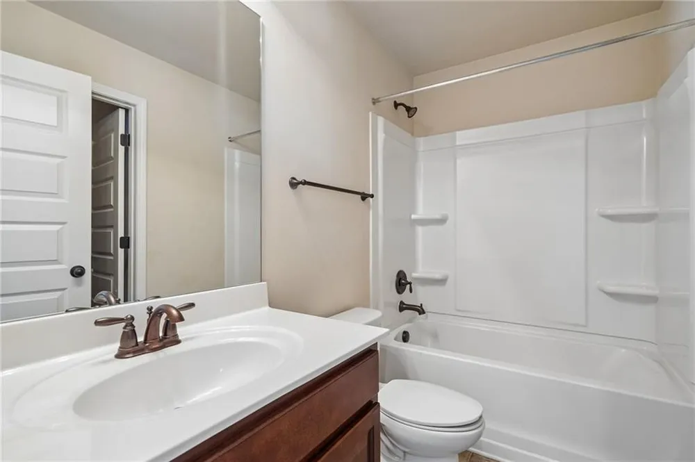 1893 Weatherby Way Court Dacula, GA 30019