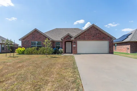 121 Cecil Circle