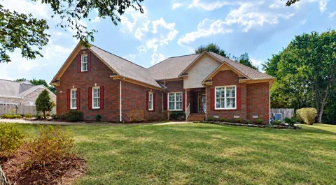 1395 Charleston Ln