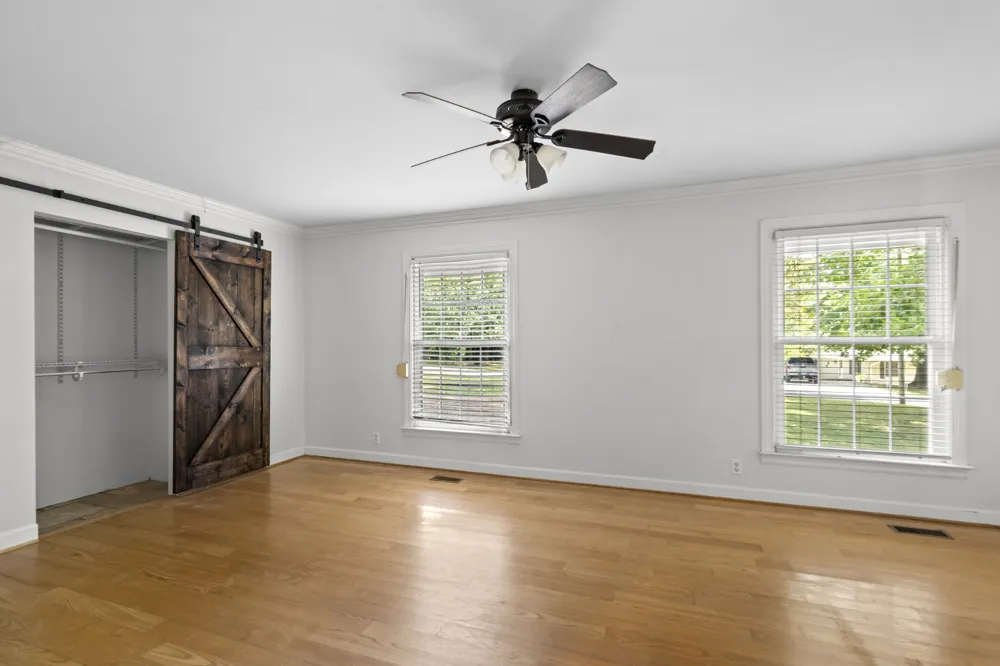 103 Forrest Hills Cir Dickson, TN 37055
