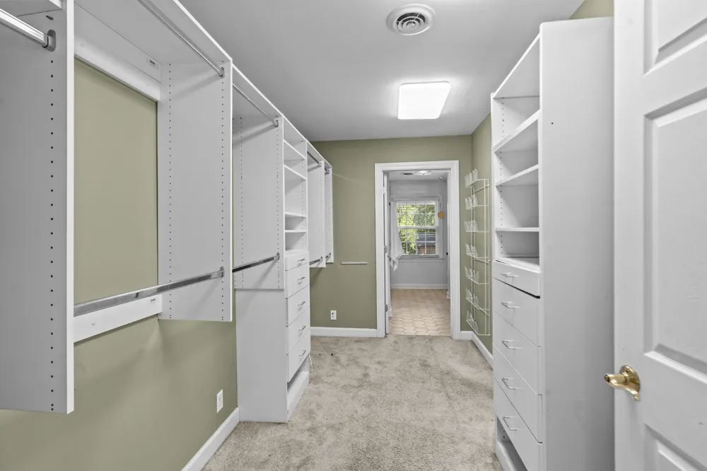 103 Forrest Hills Cir Dickson, TN 37055