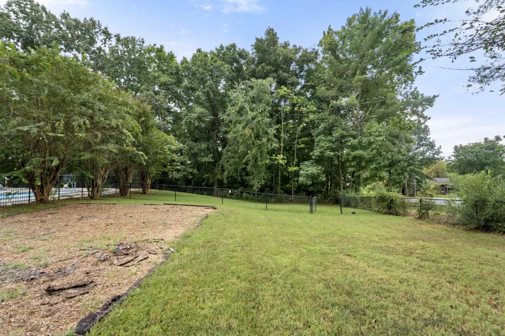 103 Forrest Hills Cir Dickson, TN 37055