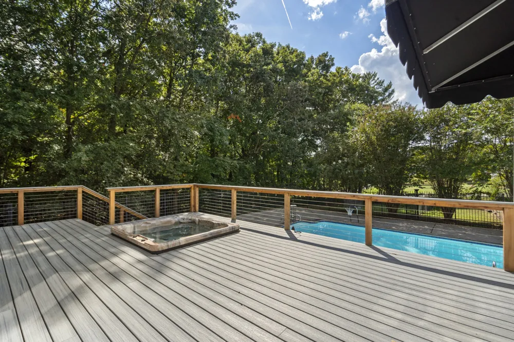 103 Forrest Hills Cir Dickson, TN 37055