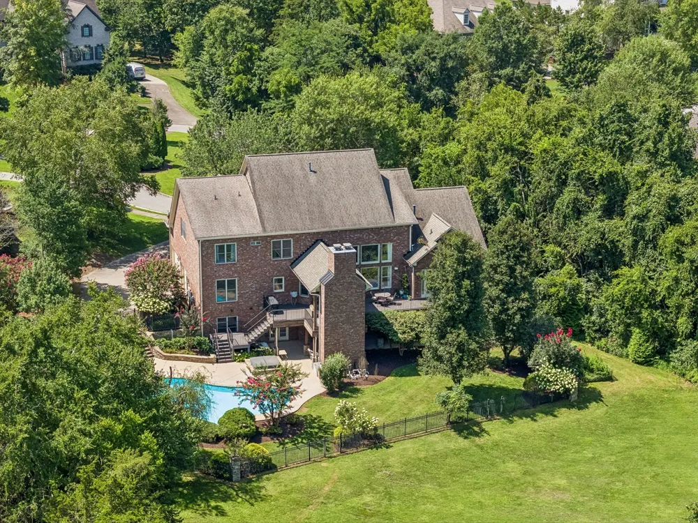 9510 Eldwick Dr Brentwood, TN 37027