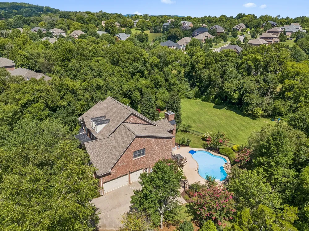 9510 Eldwick Dr Brentwood, TN 37027