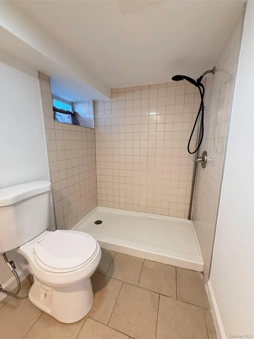 15 Mirin Avenue Roosevelt, NY 11575