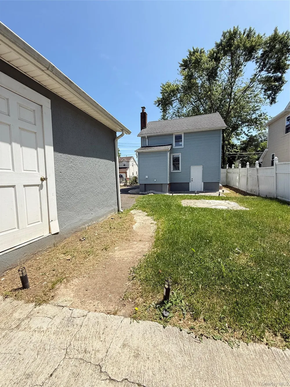 15 Mirin Avenue Roosevelt, NY 11575