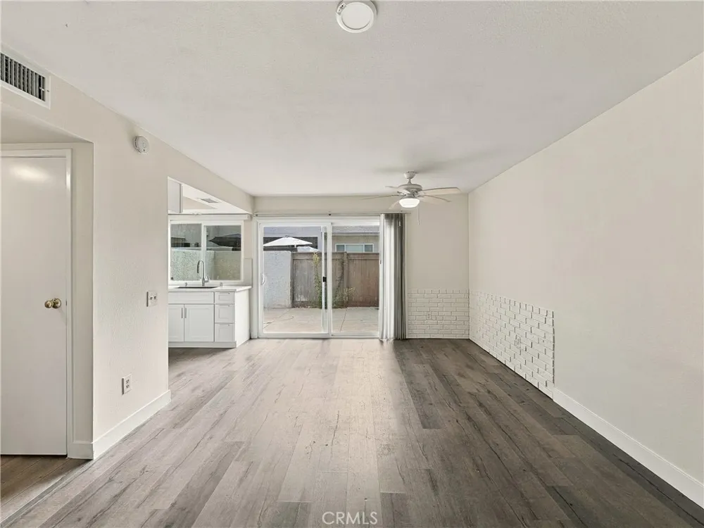 382 Via Milano Anaheim, CA 92806