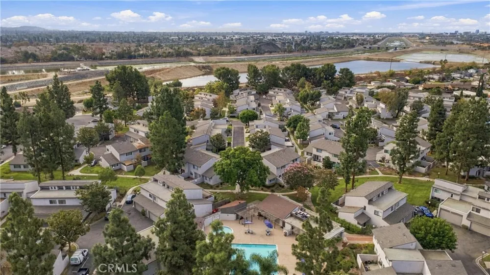 382 Via Milano Anaheim, CA 92806