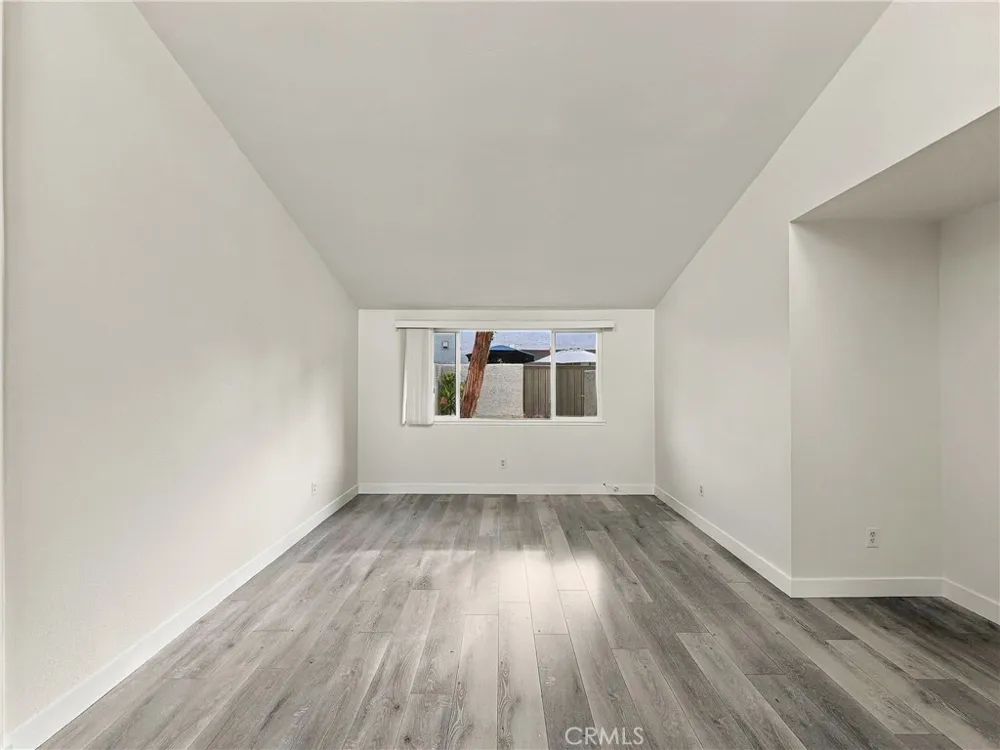 382 Via Milano Anaheim, CA 92806