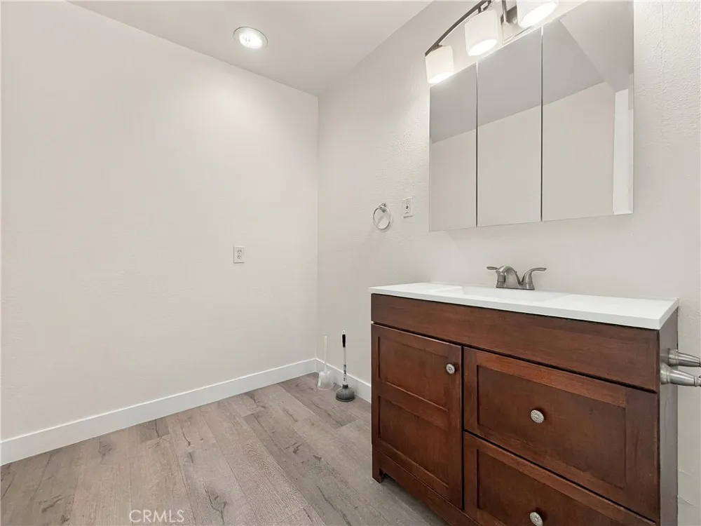 382 Via Milano Anaheim, CA 92806