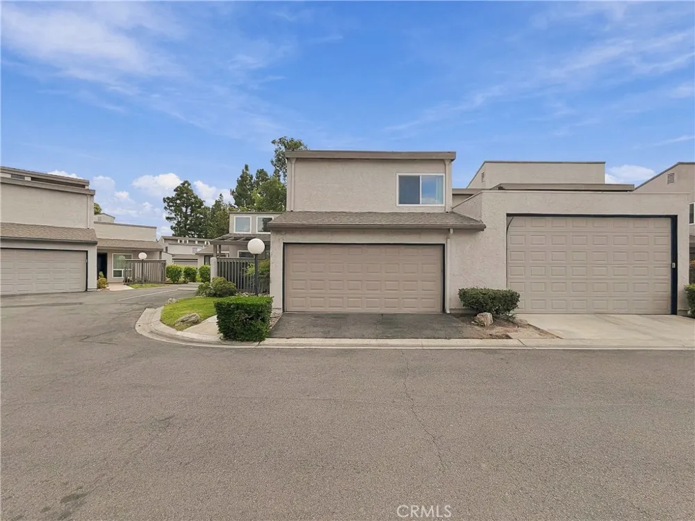 382 Via Milano Anaheim, CA 92806