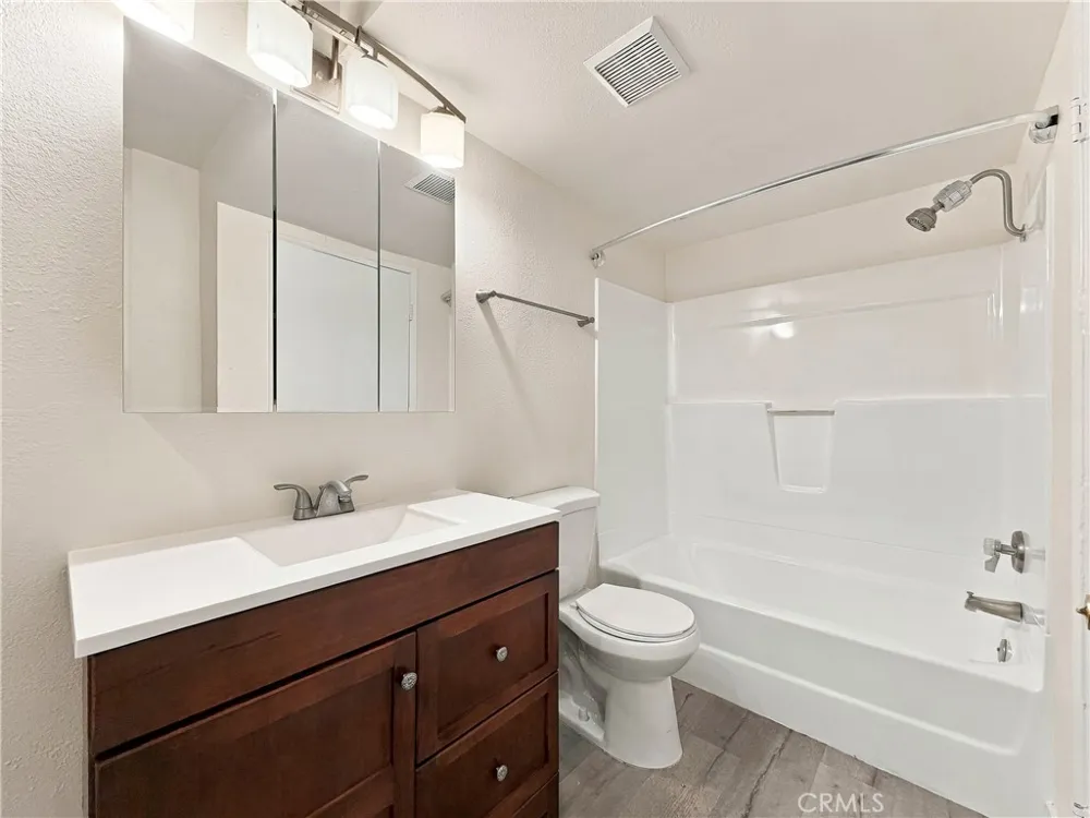 382 Via Milano Anaheim, CA 92806