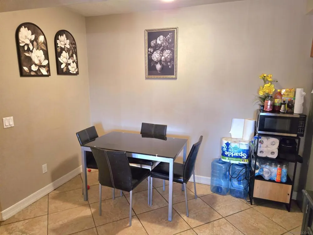 475 Midway Dr #236 Escondido, CA 92027