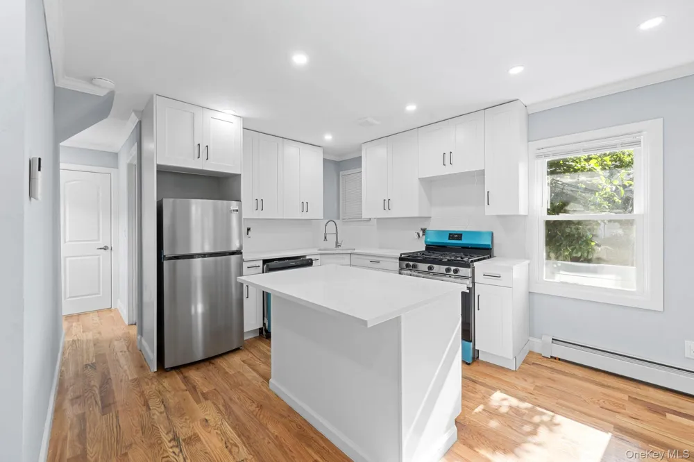 22018 91st Road Queens Village, NY 11428