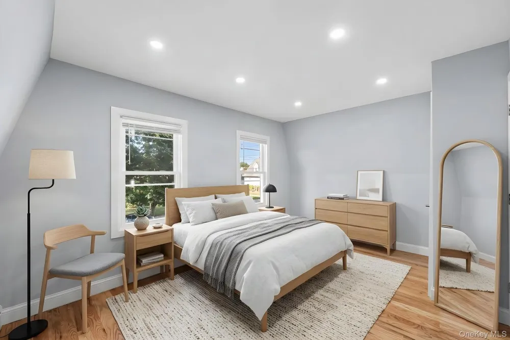 22018 91st Road Queens Village, NY 11428