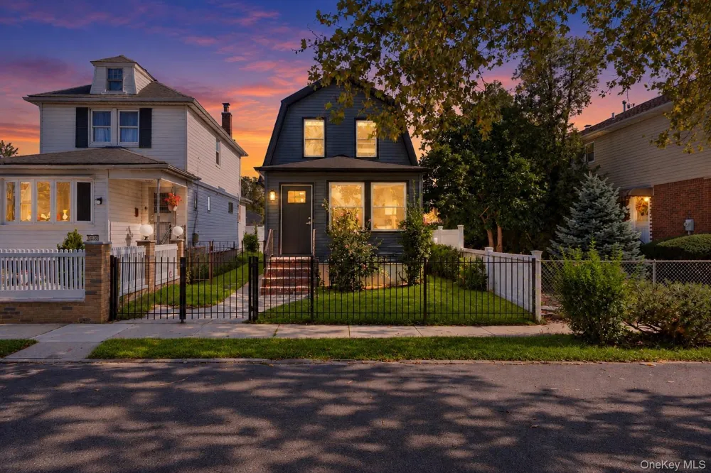 22018 91st Road Queens Village, NY 11428