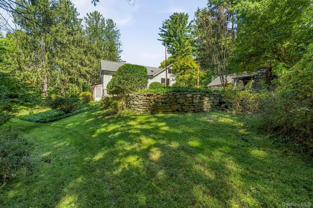 136 Bundy Hill Road Holmes, NY 12531