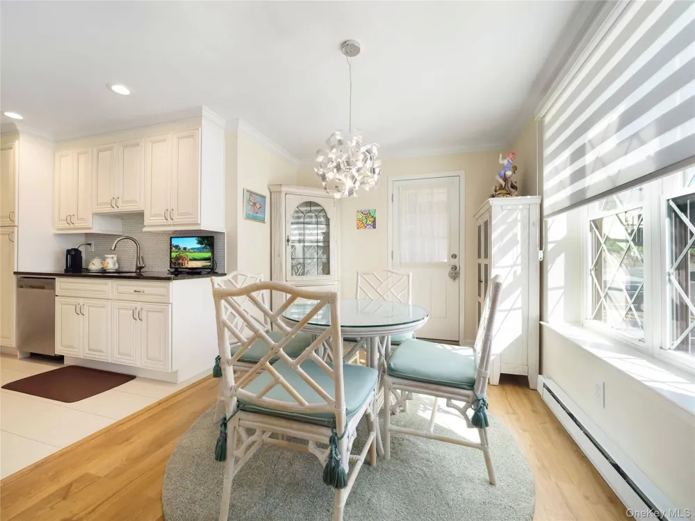 461 Sierra Vista Lane Valley Cottage, NY 10989